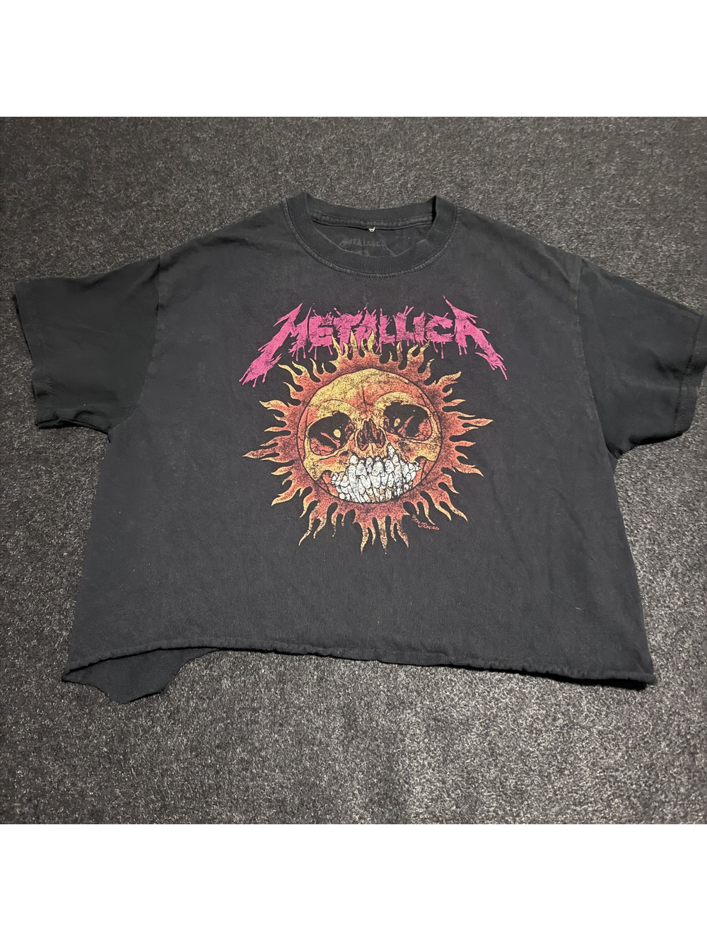 Metallica Flaming Skull Sun Black Crop Top T-Shirt Size L